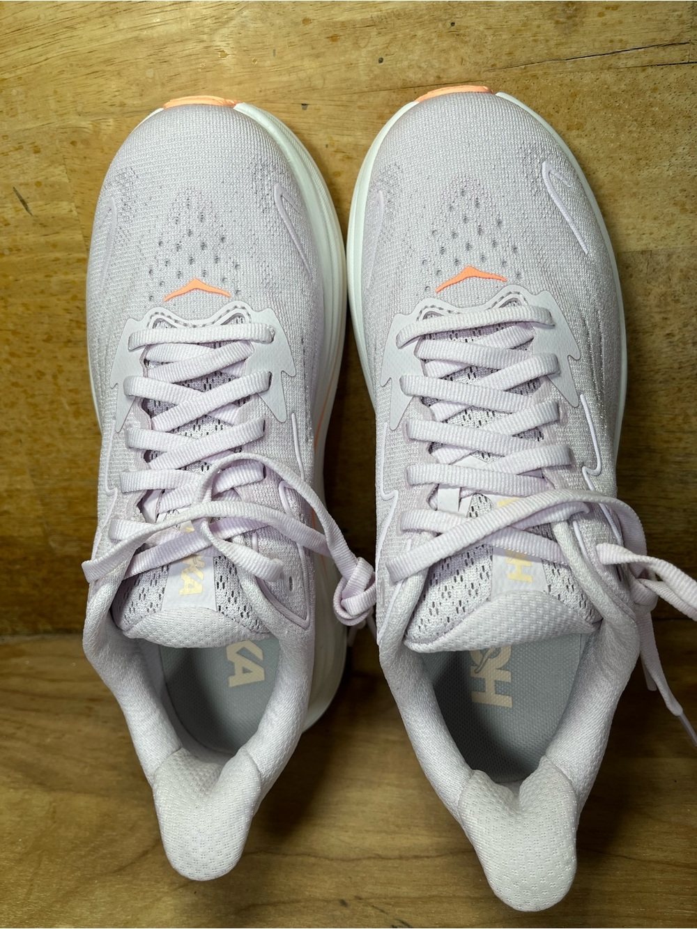 NEW Hoka One One Clifton 10 Womens Size 5 Running Shoes Sneakers Lilac Cream - Picture 9 of 13